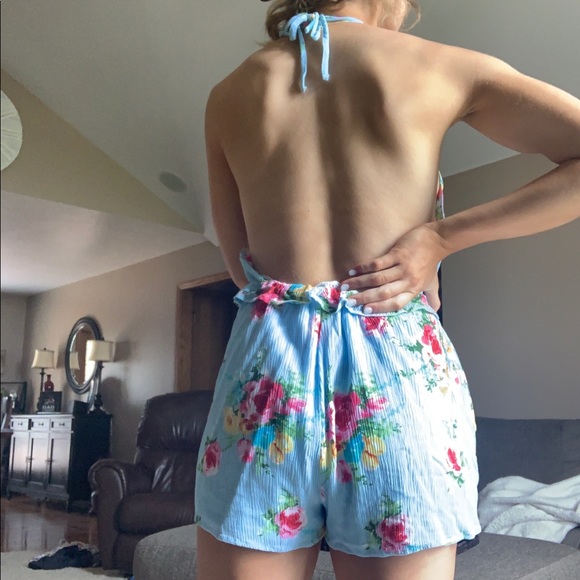 Floral Romper - Picture 2 of 2